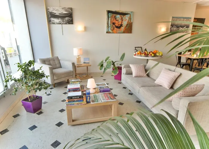 Hotel Sables D'or 2*