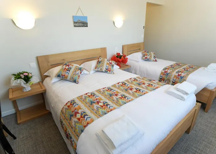 Hotel Sables D'or 2*